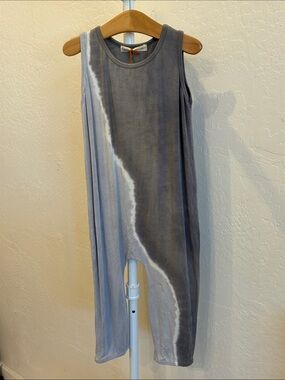 Fairwell Gray and White Tie-Dye Sleeveless Jumpsuit Romper
